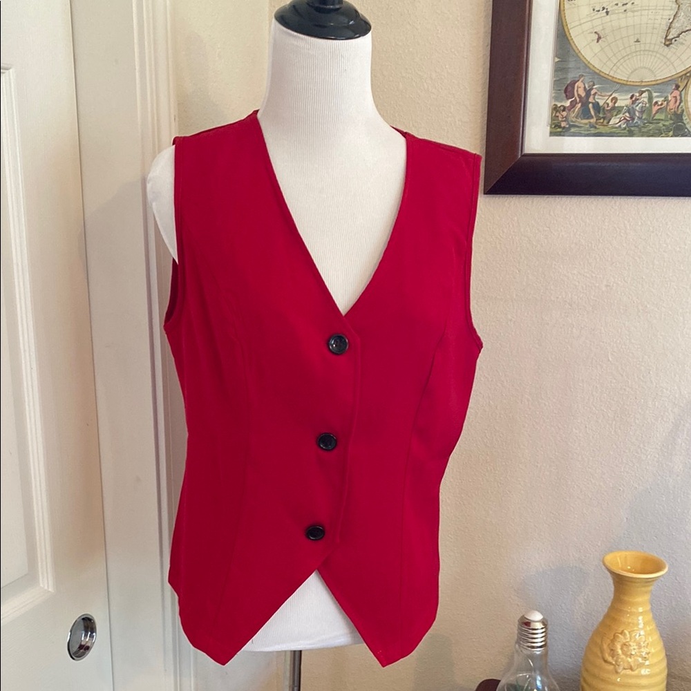 Red Vest, Size Medium.. Versatile!! - image 1